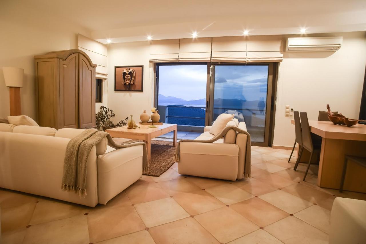 Tholos  Evexia Villa מראה חיצוני תמונה